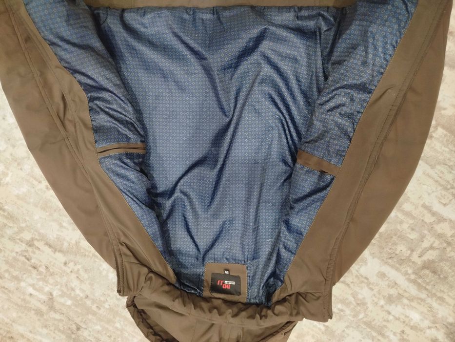 Мужская куртка размер 42-44