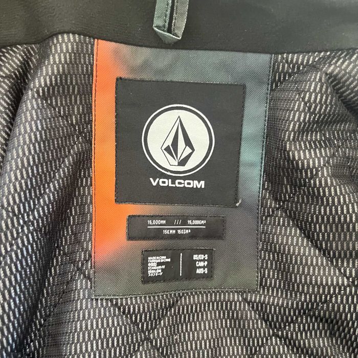 Volcom сноуборд ски екип яке и панталон размер S/M