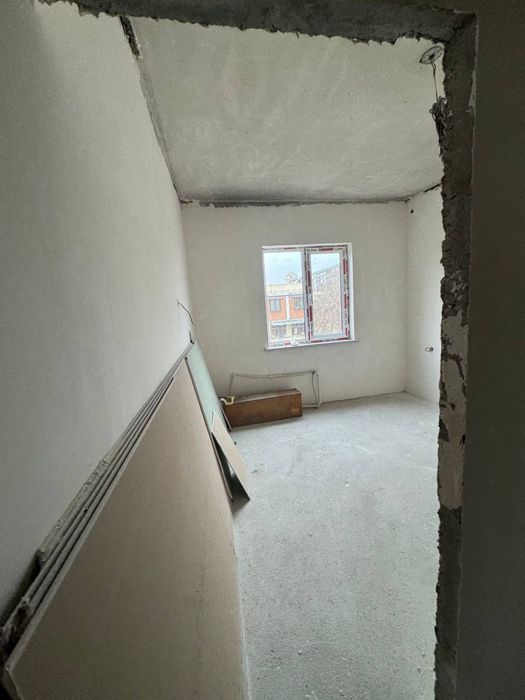 Срочно продаётся Сергели 2-кв 5/5/5