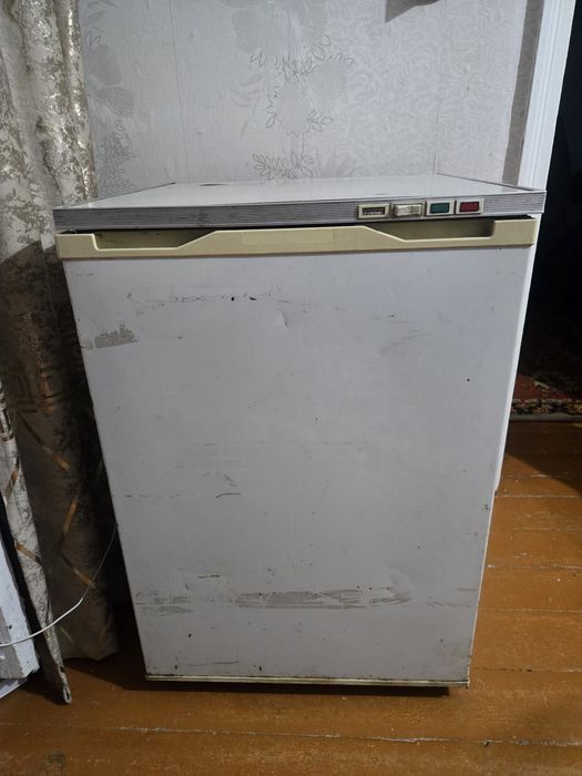 Продам морозильник б/у