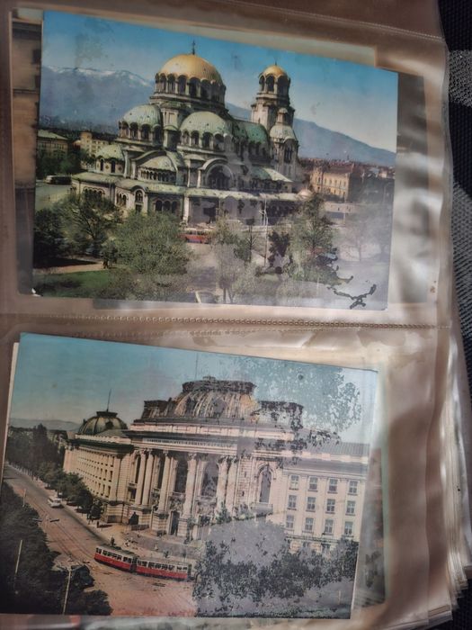 Албум със стари картички от България
