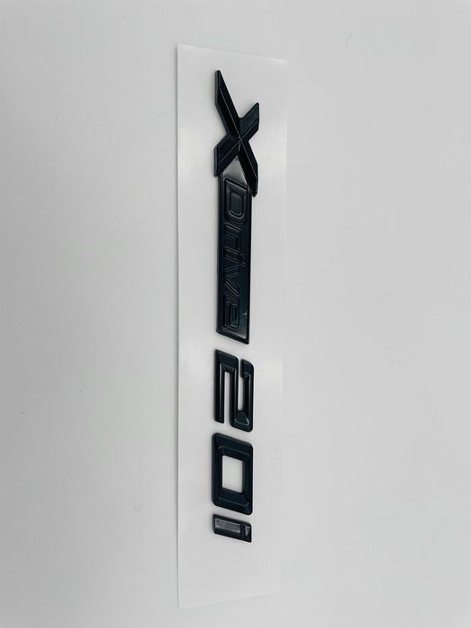 Emblema compatibila BMW x-drive 20i negru