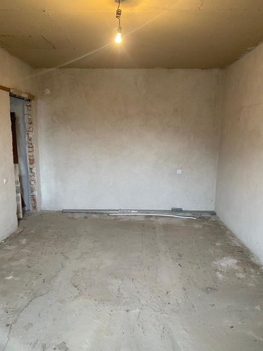 Жер уй сатылады!