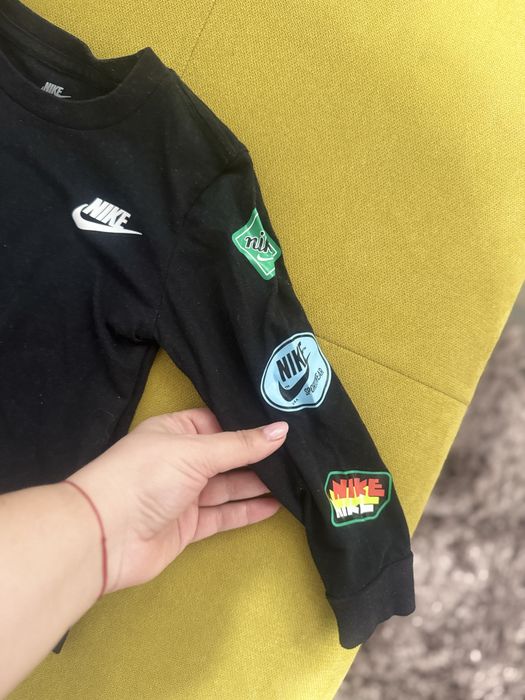 Bluza Nike marimea 2-3 ani