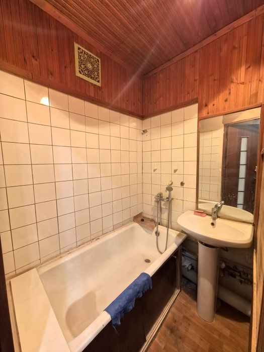 2к.кв р-н Детский Товар