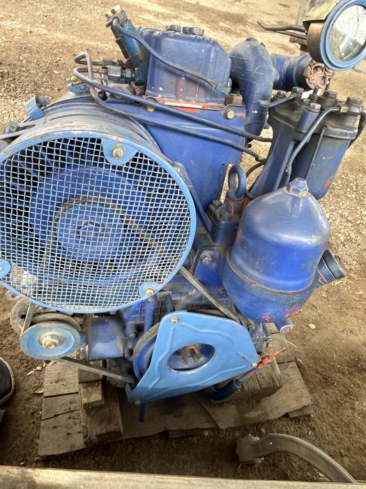 Мотор от трактора Т25