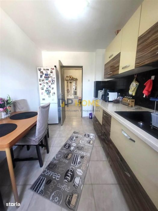 Apartament 2 Camere, Decomandat, etaj 2 din 3 — fotografia 1