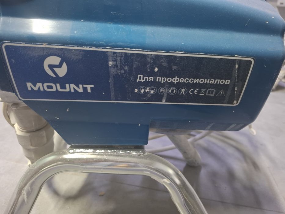 Продам краскопульт mount 595