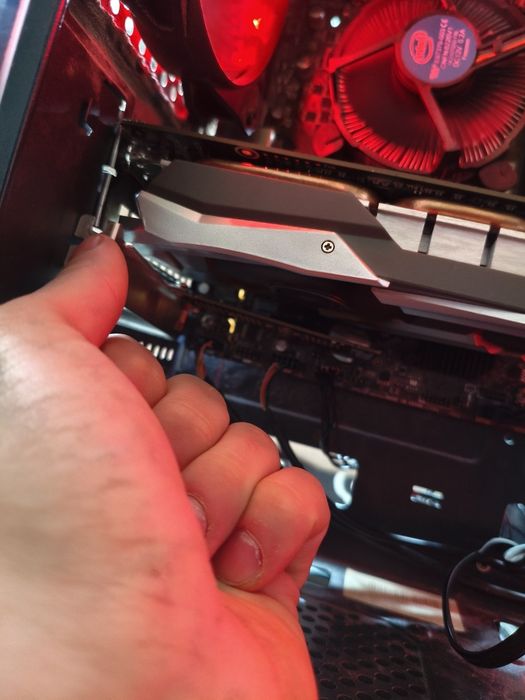 Компютър 1060 3Gb i5 8400