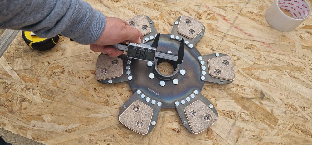 Disc Priza putere fiat 100-90 dt pret 650 lei se poate trimite prin cu