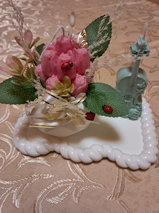 Set cadou decoratiuni ceară naturală și obiecte ceramica