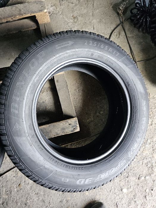 4 anvelope iarna 235 65 17 Dunlop