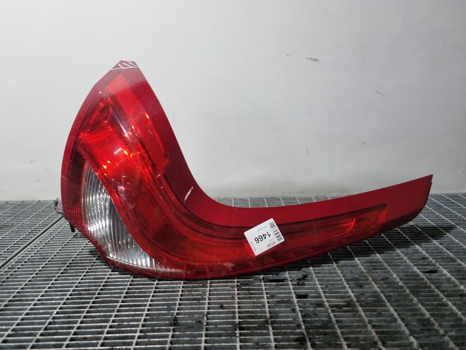 Stop Stanga Volvo XC60 2008 - 2013 SUV 4 Usi (1466) Cu led FISURAT E208093 Garantie