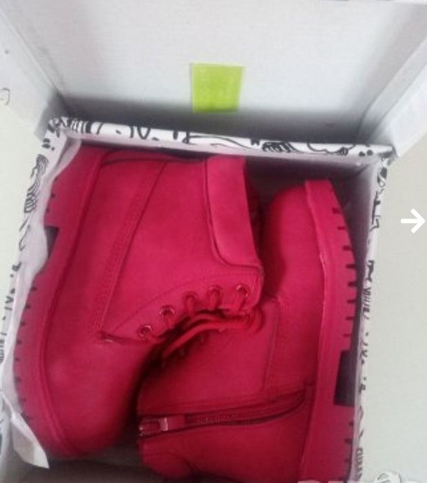 Супер цена!Нови боти с етикет!