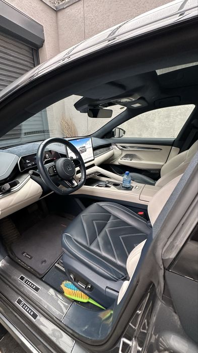 ZEEKR 001 декабрь 2023 года