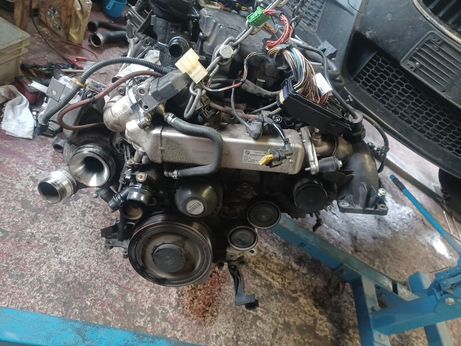 Motor bmw n47d20c 2.0 184cp injectoare alternator compresor clima elec