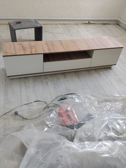 Тумба под телевизор