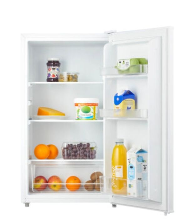 Нов !!!  Свободно стоящ Хладилник Tomado TLT4702W