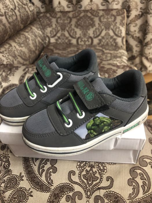 Продам кеды.