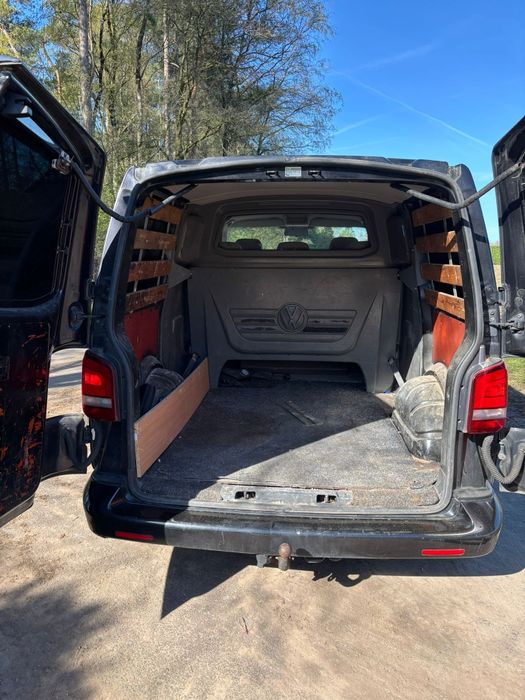 Volkswagen Transporter 1.9Tdi N1 5 locuri + marfa, 2005, Navigație  Aer Condiționat