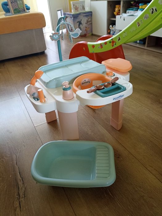 Кът за кукли бебета