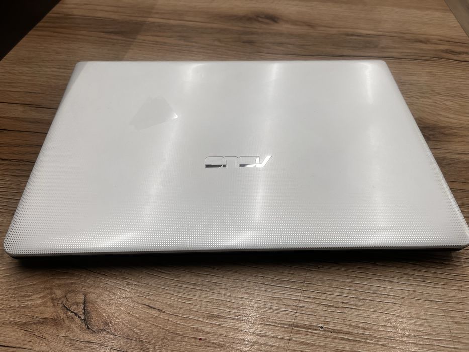 Ноутбук Асус, Asus