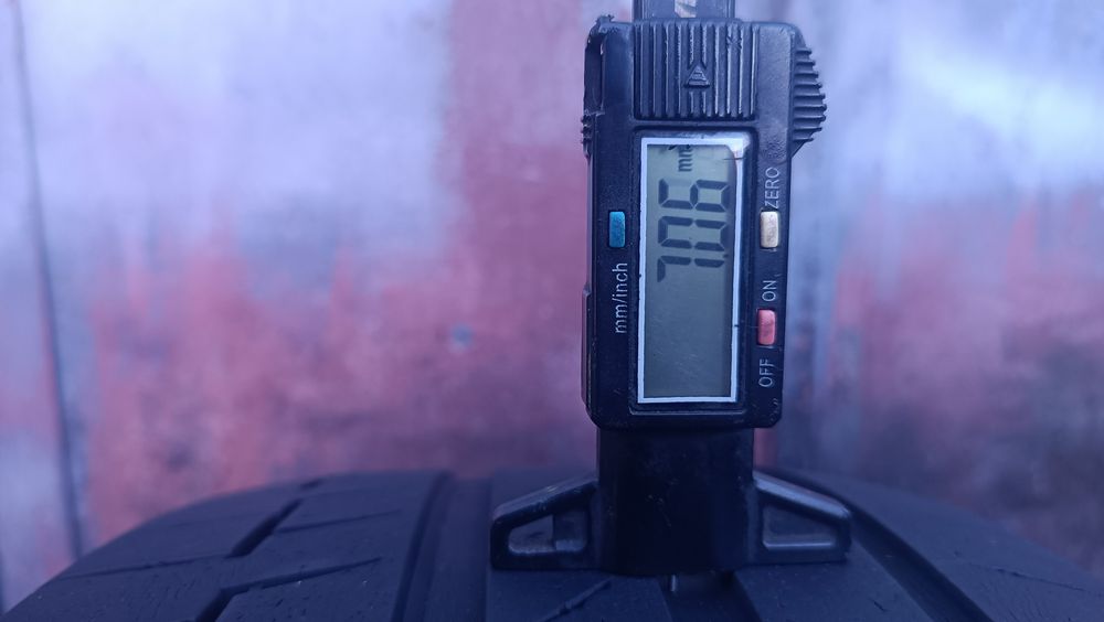 235/45/18 Continental Дот 2122