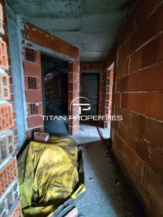 Продава се Тристаен апартамент в Пловдив, Южен - 85 кв.м за 636 €/кв.м - Снимка #5