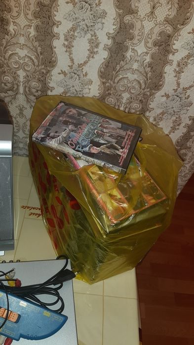 Продам телевизор