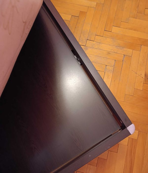 Спалня 180/200 с матрак и 2чекмеджета