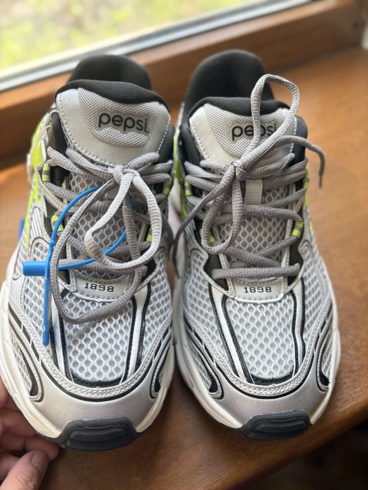 Кроссовки Pepsi 40