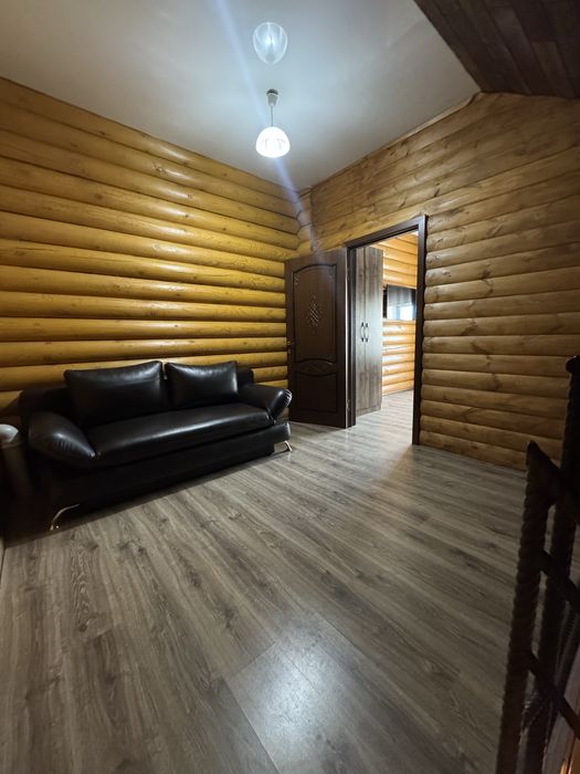 Сдается дом из сруба с баней на дровах