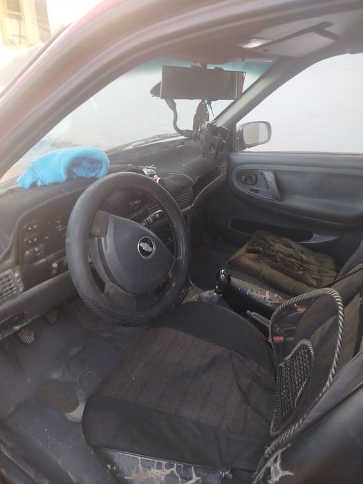 Daewoo NEXIA 1 sedan