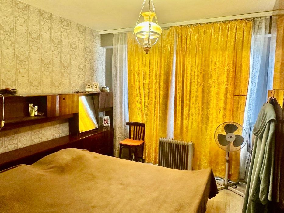 Продава се Тристаен апартамент в Русе, Дружба 1 - 77 кв.м за 1039 €/кв.м - Снимка #7