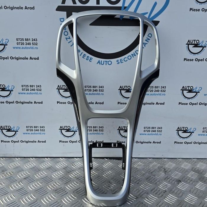 Consola centrala bord print carbon Opel Astra J Facelift