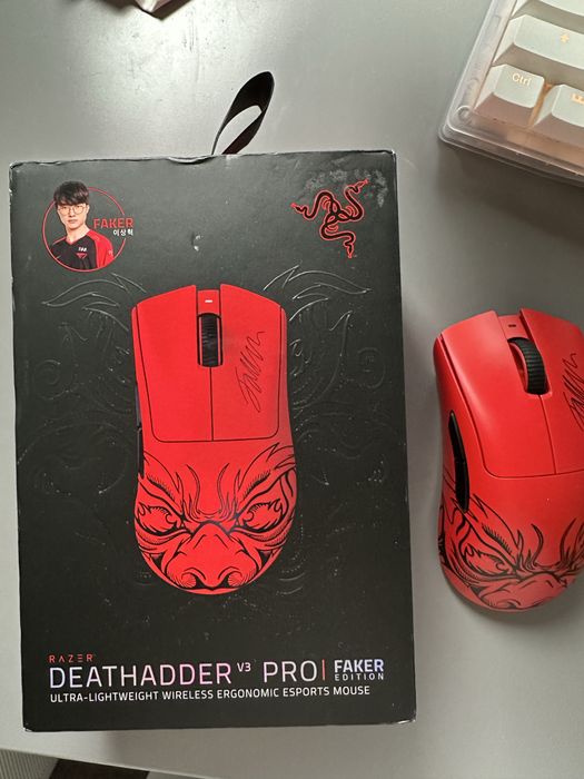 Razer Deathadder V3 Pro Faker Edition + Dongle