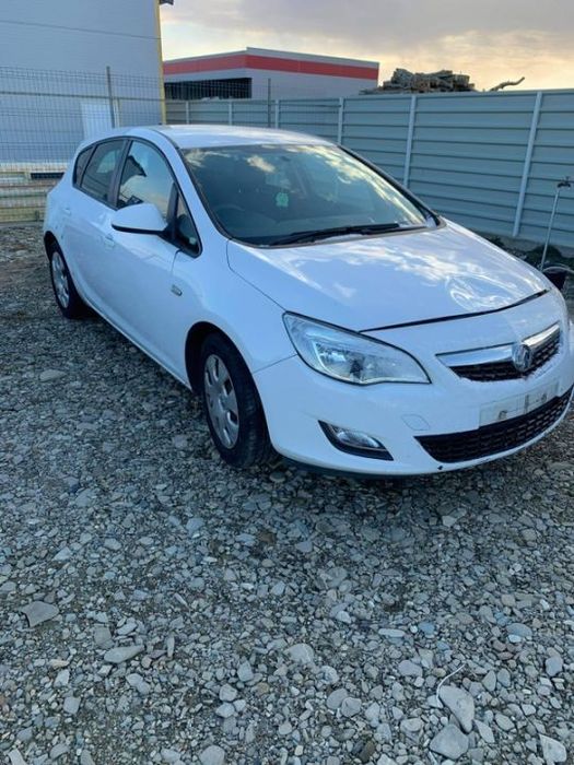 DEZMEMBREZ Piese OPEL Astra J Motor 1.3 1.7 2.0 Diesel Cod A20DTH euro 4 5 Cutie de Viteze Automata DSG Manuala  2006-2012