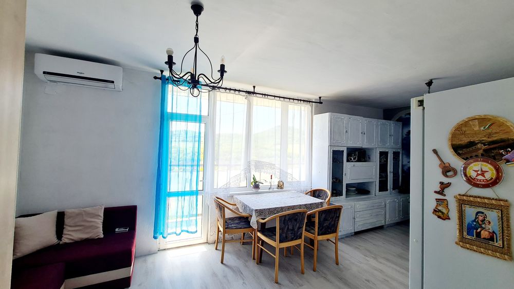 Продава се Четиристаен апартамент в Дряново - 103 кв.м за 651 €/кв.м - Снимка #3
