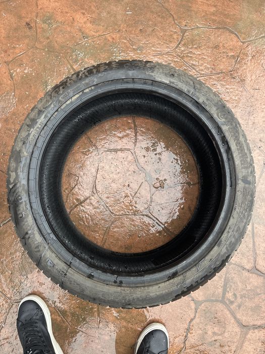 1 anvelopa iarna Continental 275/40 r21 V XL