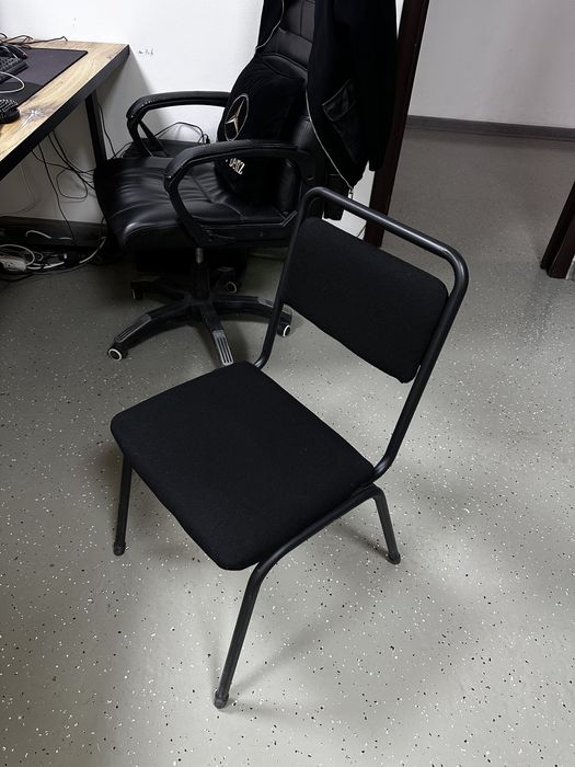 Продаю офисные мебели