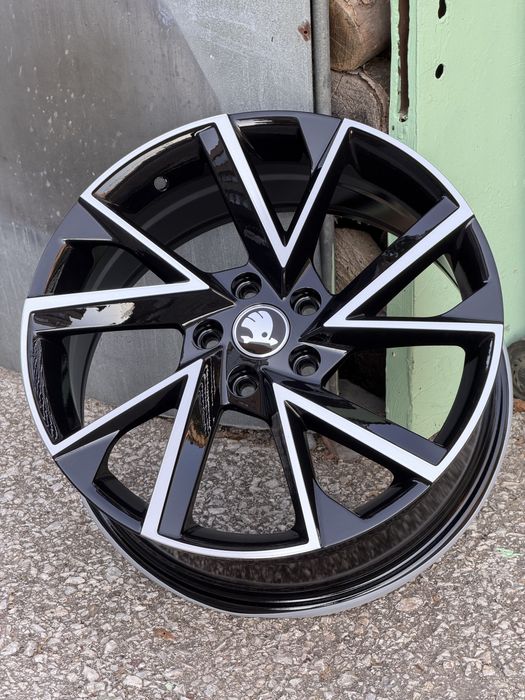 Джанти за Шкода Sckoda 17 “ цола 5х112 нови Octavia Superb Kodiak