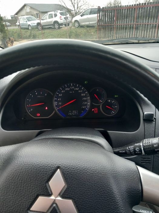Mitsubishi  grandis