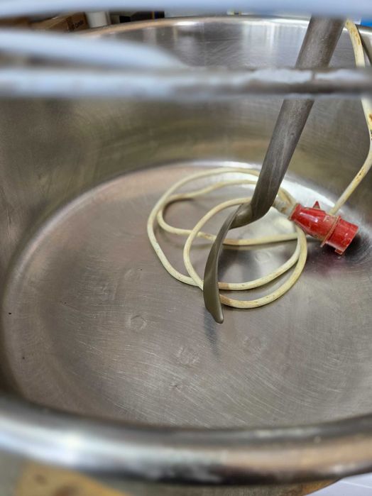 Malaxor profesional aluat DIOSNA – Cuva inox 135L (50-60 kg faina)