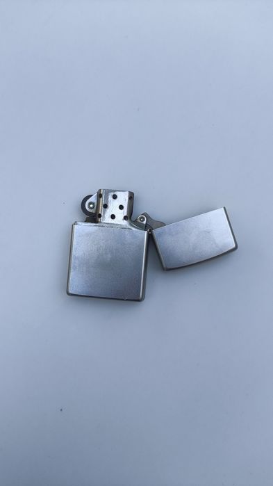 Zippo orginal...