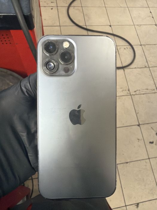 Iphone 12 pro max 128 gb с дефектами.