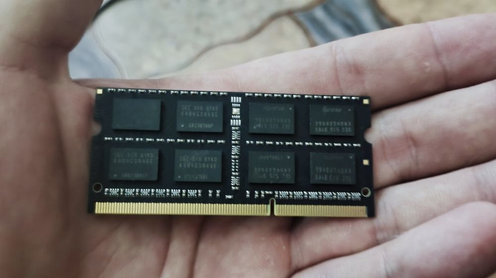 ОЗУ  DDR 3L 8 g 1600