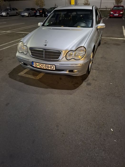 Vând  Mercedes Kompresor c200