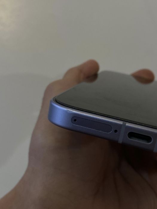 Iqoo 15r 8/256gb