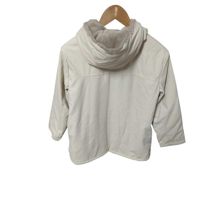 Geacă de Iarnă Premium ZARA Kids, Complet Îmblănită la Interior, Crem – Mărimea 152 (11-12 Ani) | Second Hand Premium 79,00Lei