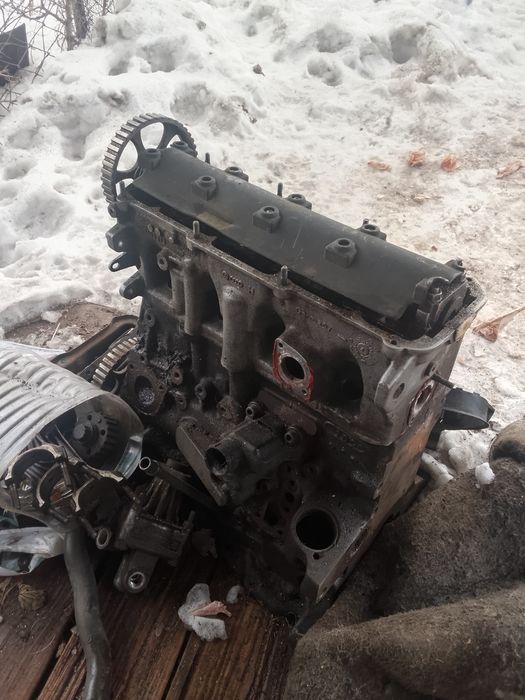 Двигатель Ауди 2л